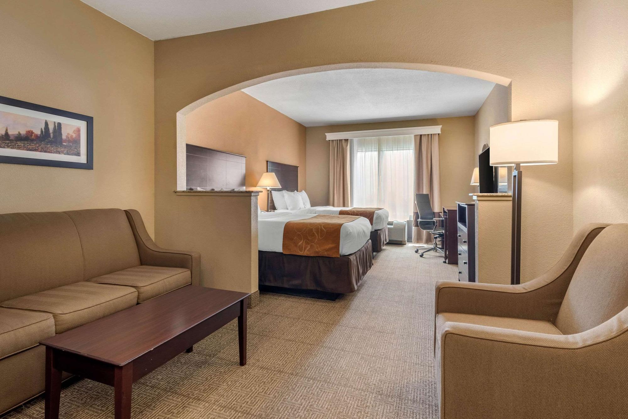 Comfort Suites Near Route 66 スプリングフィールド エクステリア 写真
