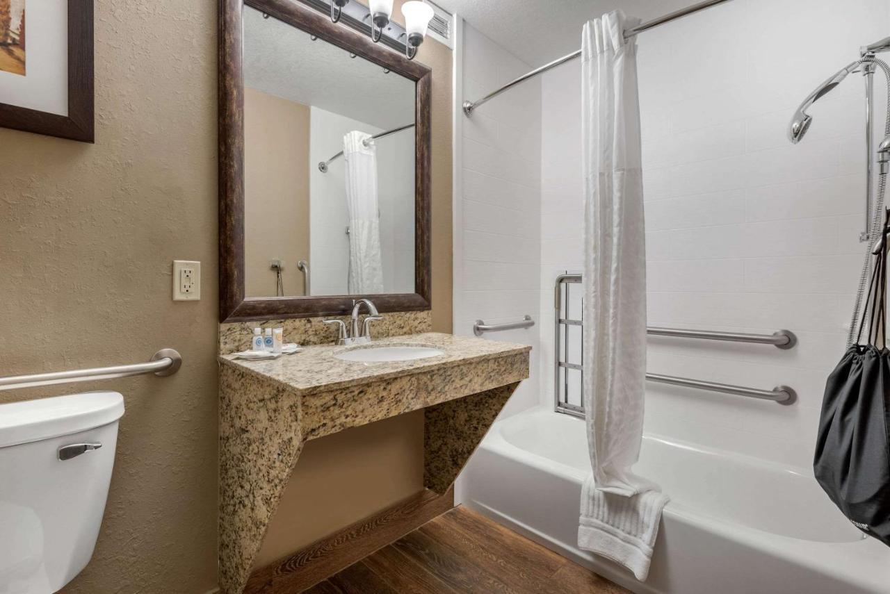 Comfort Suites Near Route 66 スプリングフィールド エクステリア 写真