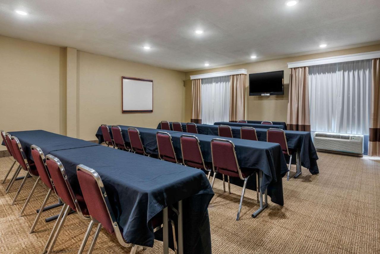 Comfort Suites Near Route 66 スプリングフィールド エクステリア 写真